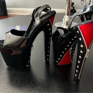 Pleasers TABOO-709FH-06 corset zip heels size 7 7” heel